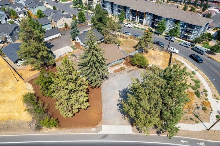 61538 Brosterhous Road