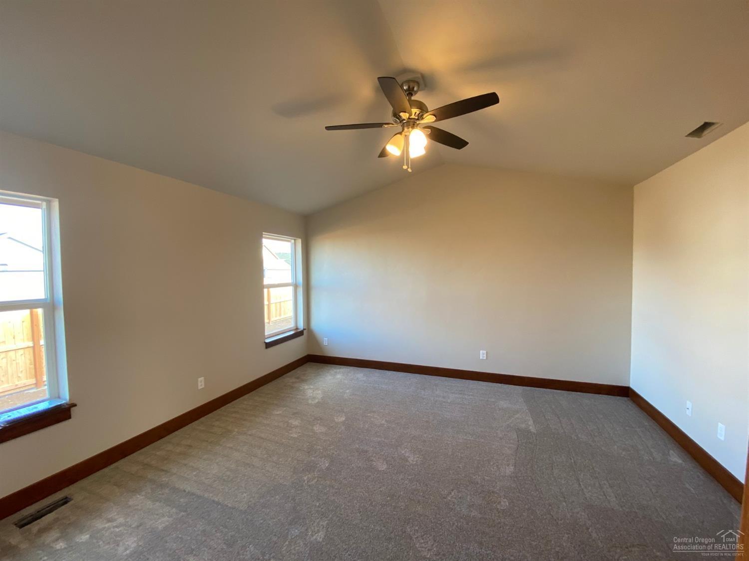 Poco Bella - Residential