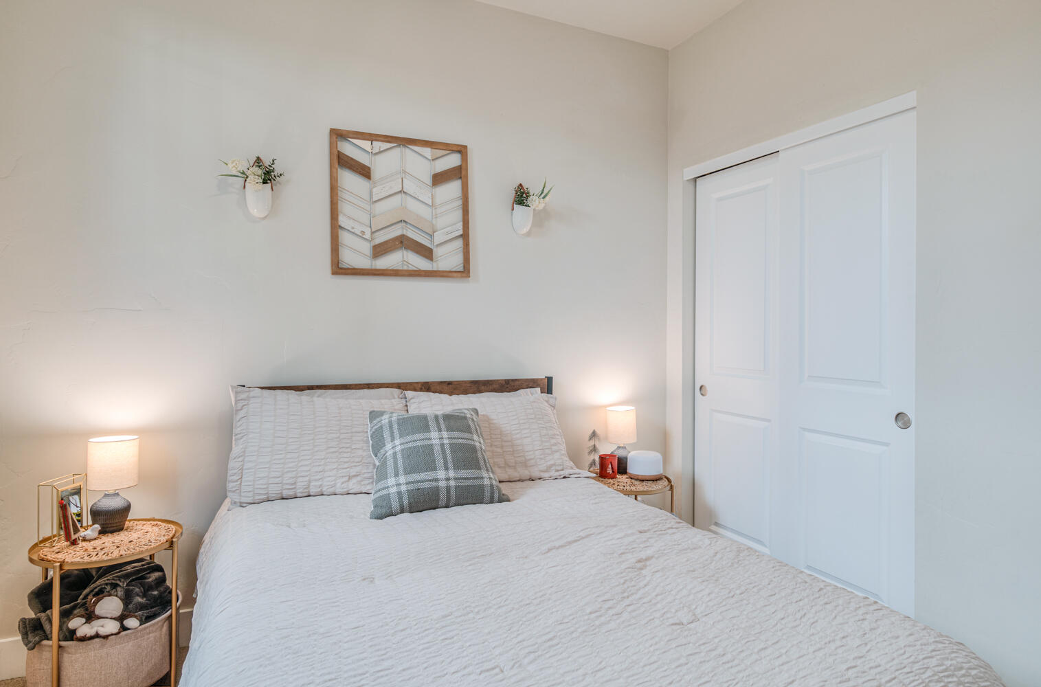 Riverside - Residential