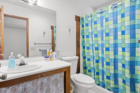 Tiny photo for 1934 Laurel Road, Cave Junction, OR 97523 (MLS # 220224132)
