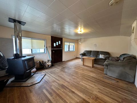 Tiny photo for 103 B Street, Seneca, OR 97873 (MLS # 220214299)