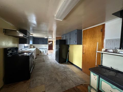 Tiny photo for 103 B Street, Seneca, OR 97873 (MLS # 220214299)