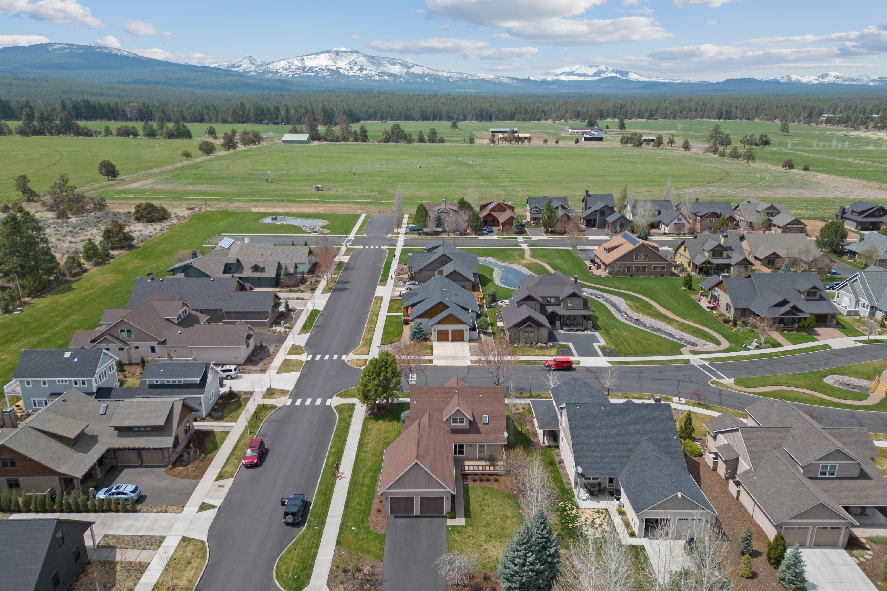 Pine Meadow Vill - Residential