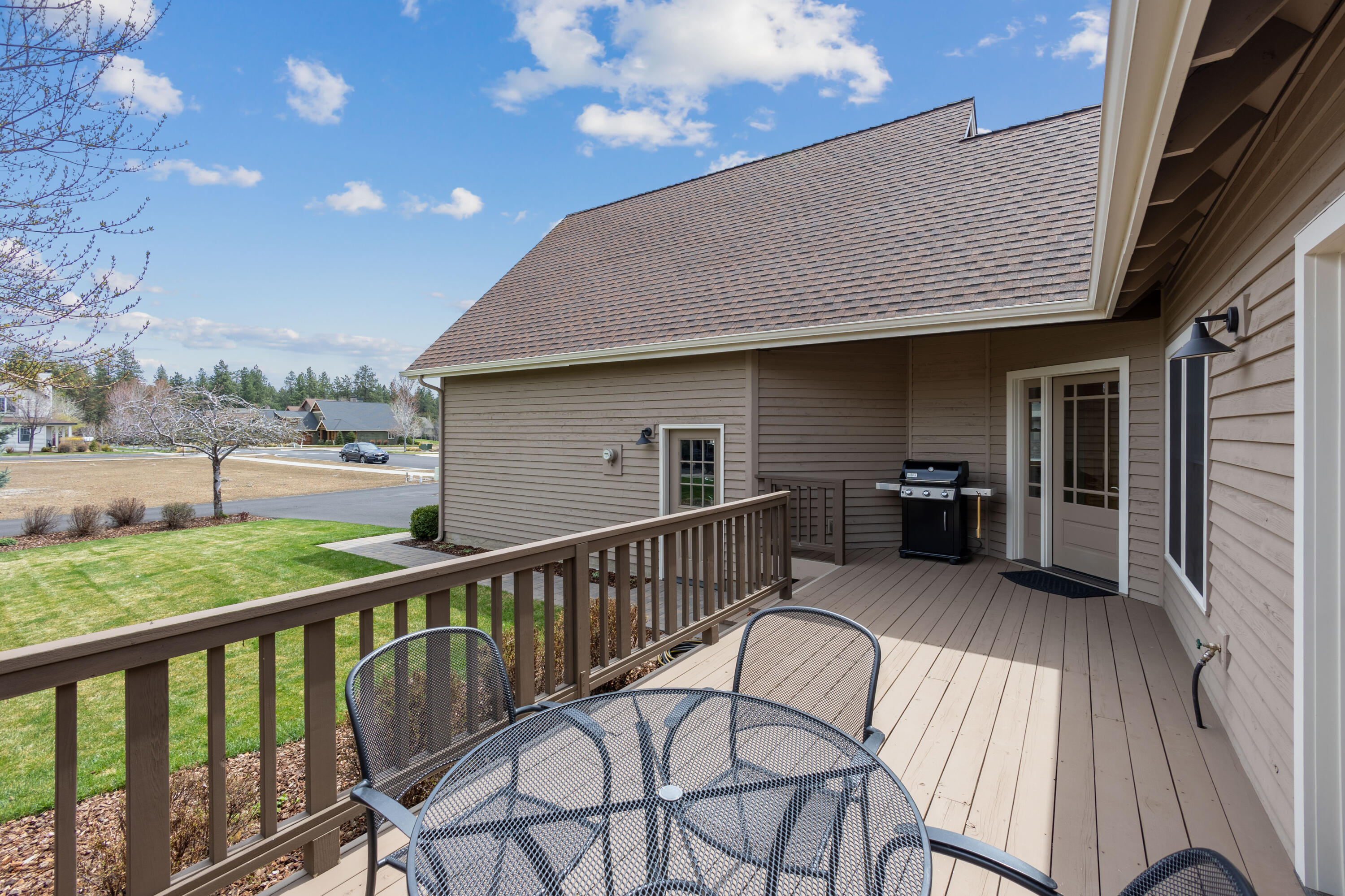 Pine Meadow Vill - Residential