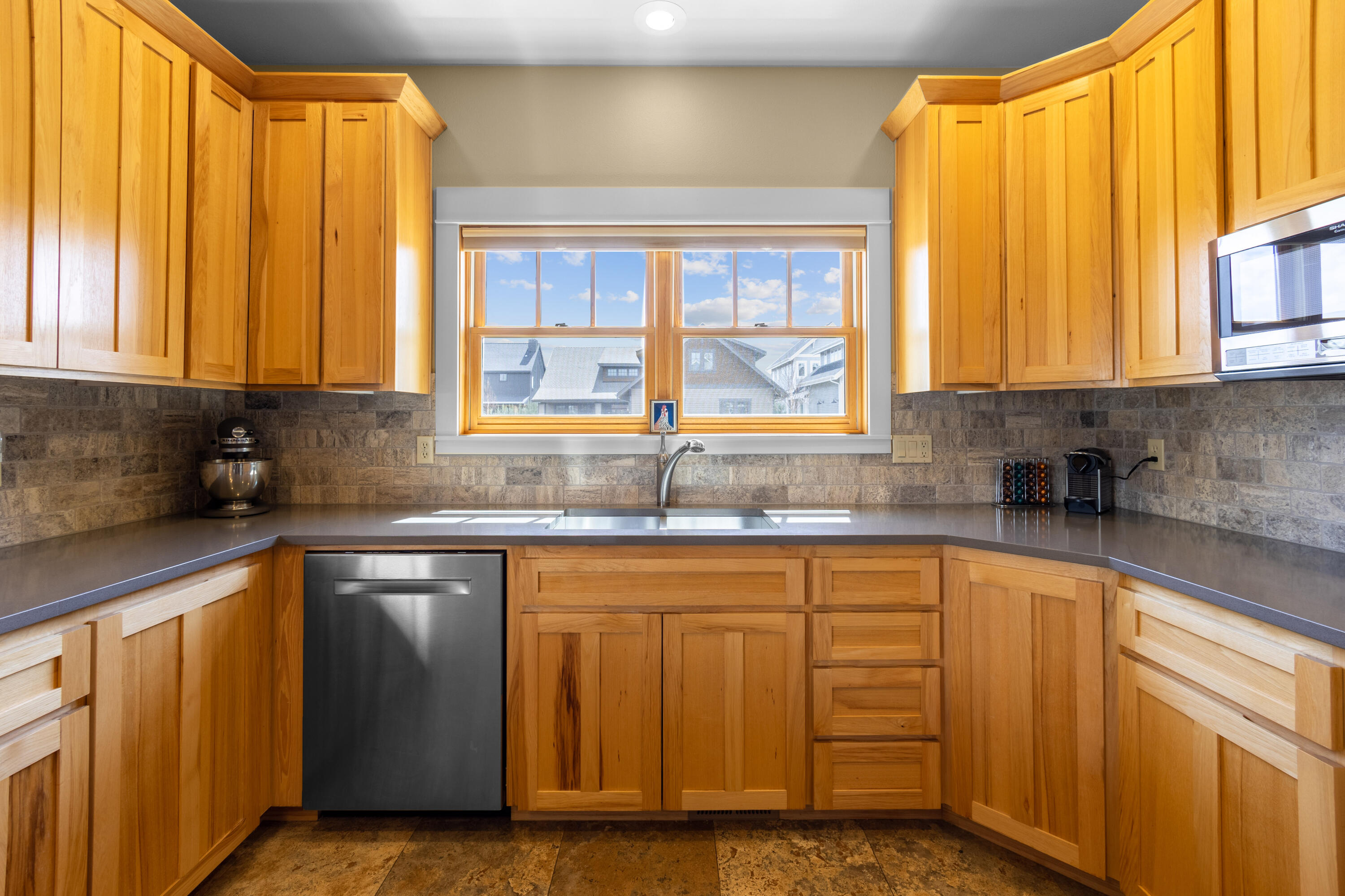 Pine Meadow Vill - Residential