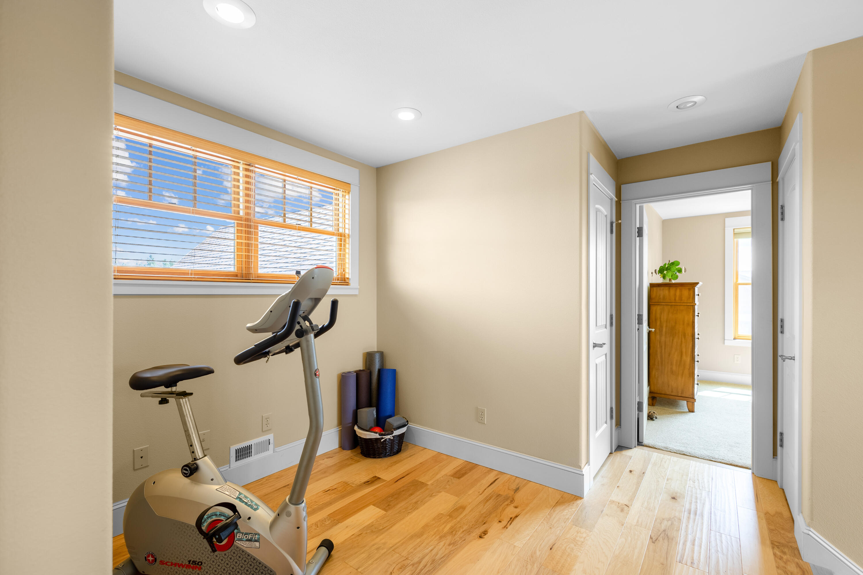 Pine Meadow Vill - Residential