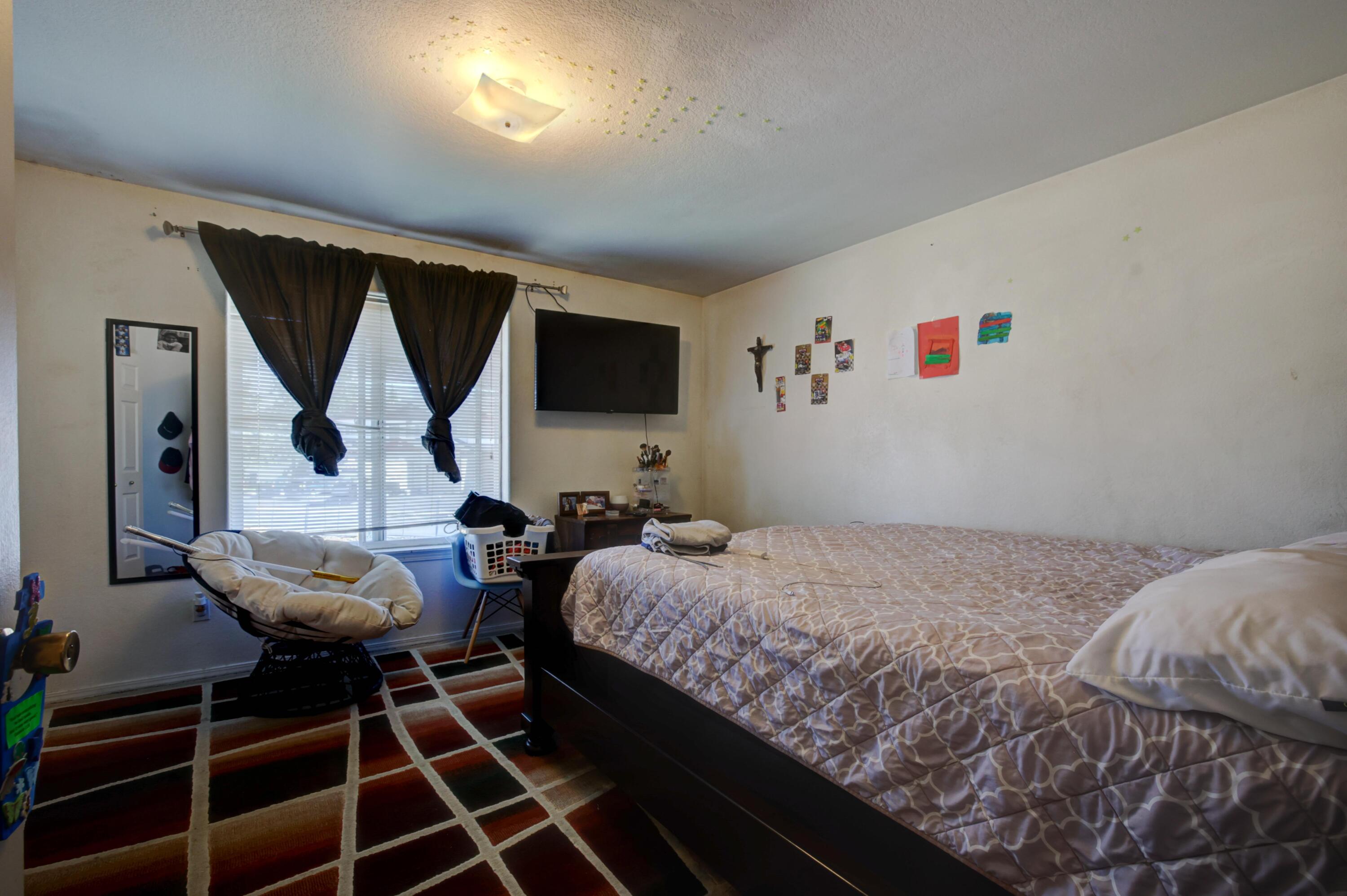 Holliday Park - Residential Income