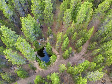 Tiny photo for 15789 Deedon Lane, La Pine, OR 97739 (MLS # 220221483)