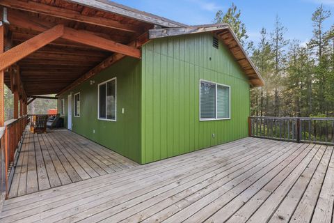 Tiny photo for 15789 Deedon Lane, La Pine, OR 97739 (MLS # 220221483)