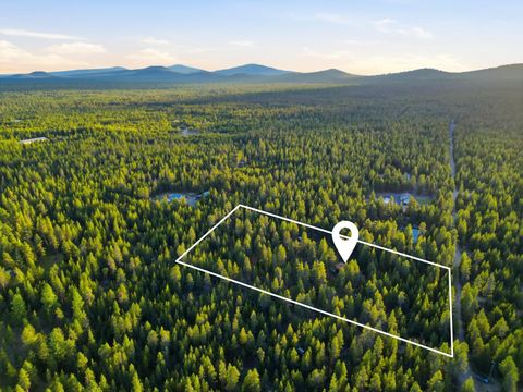 Tiny photo for 15789 Deedon Lane, La Pine, OR 97739 (MLS # 220221483)