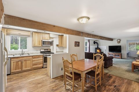 Tiny photo for 15789 Deedon Lane, La Pine, OR 97739 (MLS # 220221483)
