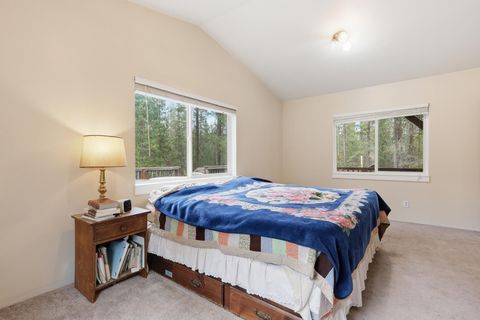 Tiny photo for 15789 Deedon Lane, La Pine, OR 97739 (MLS # 220221483)