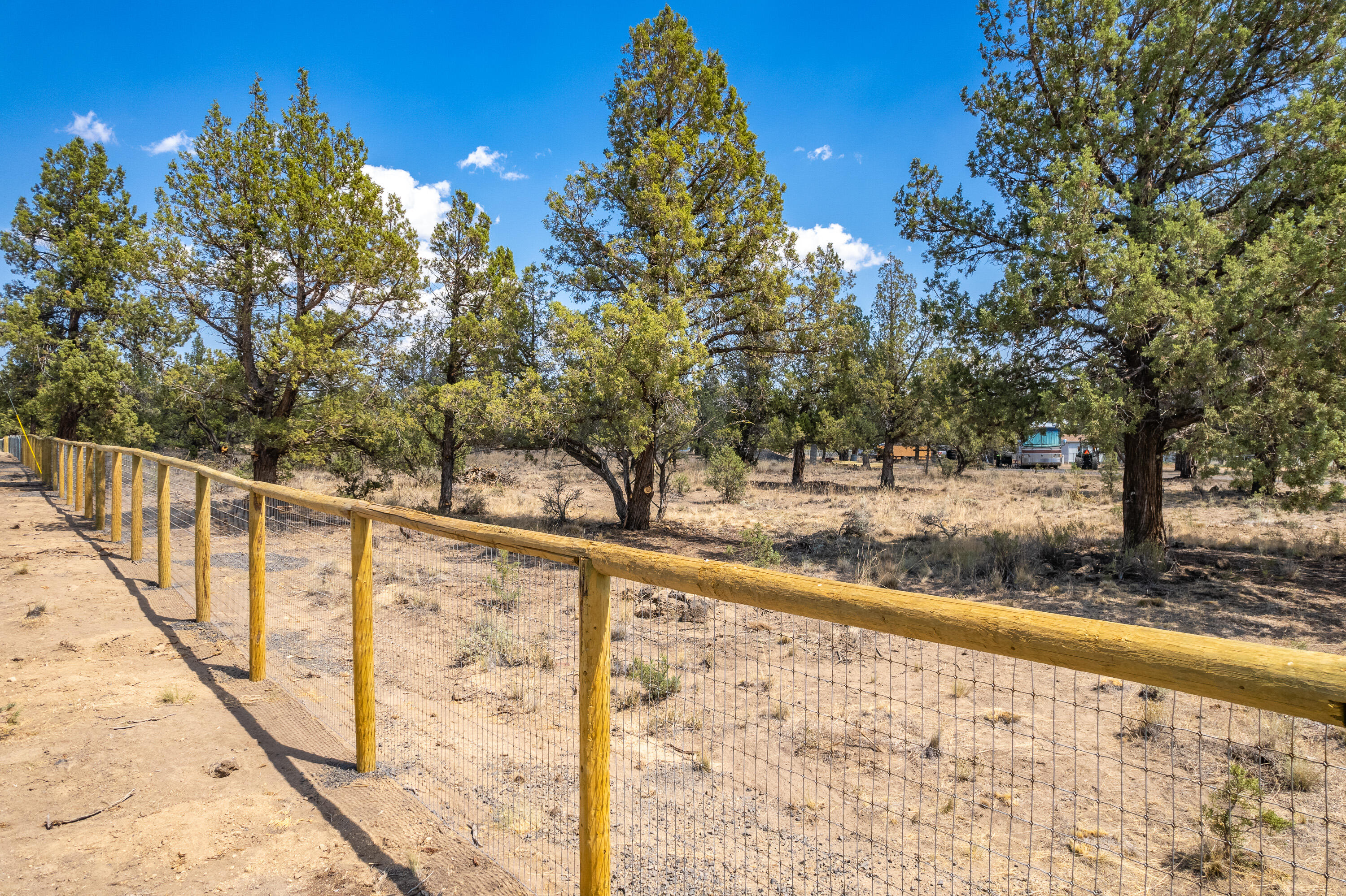 SW Sparrow Drive 19