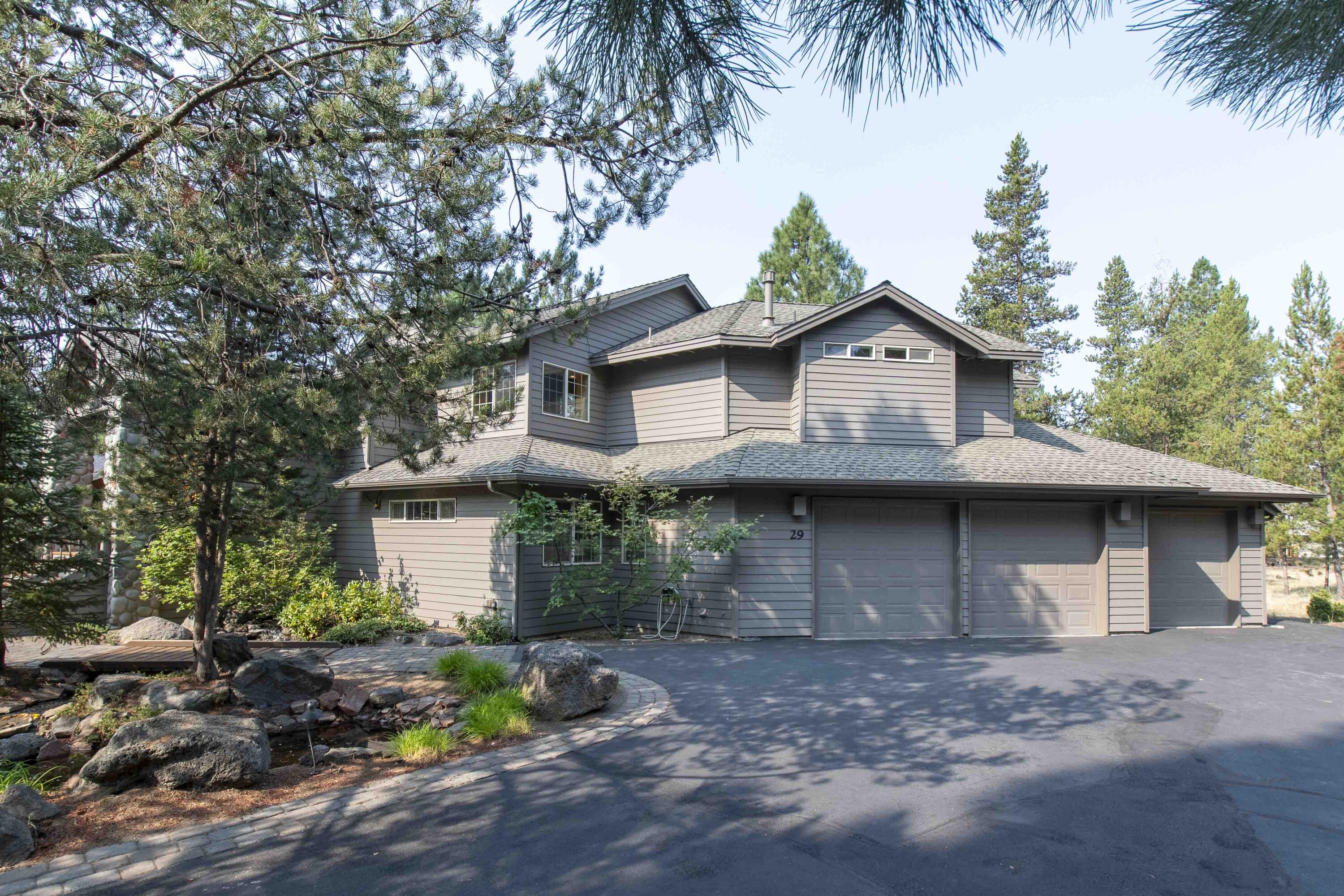 Fairway Point Villag - Residential