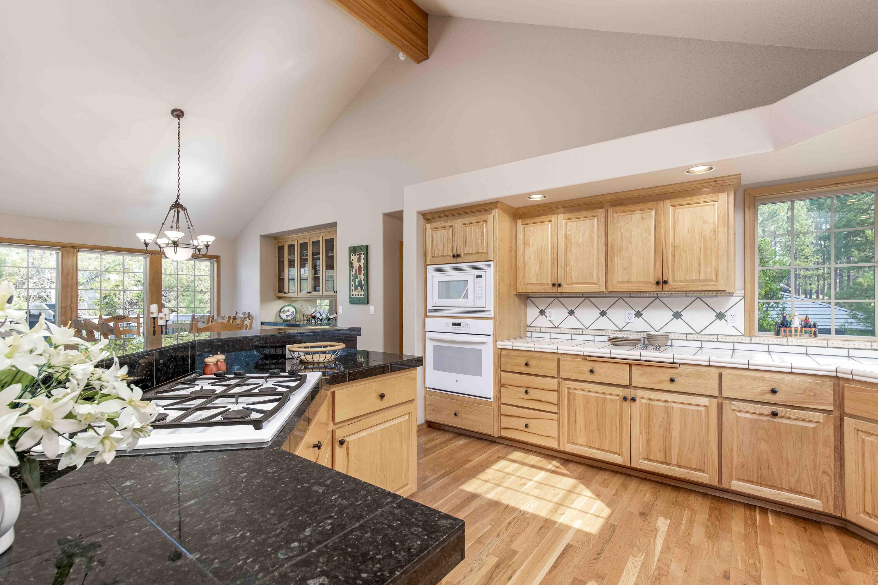 Fairway Point Villag - Residential