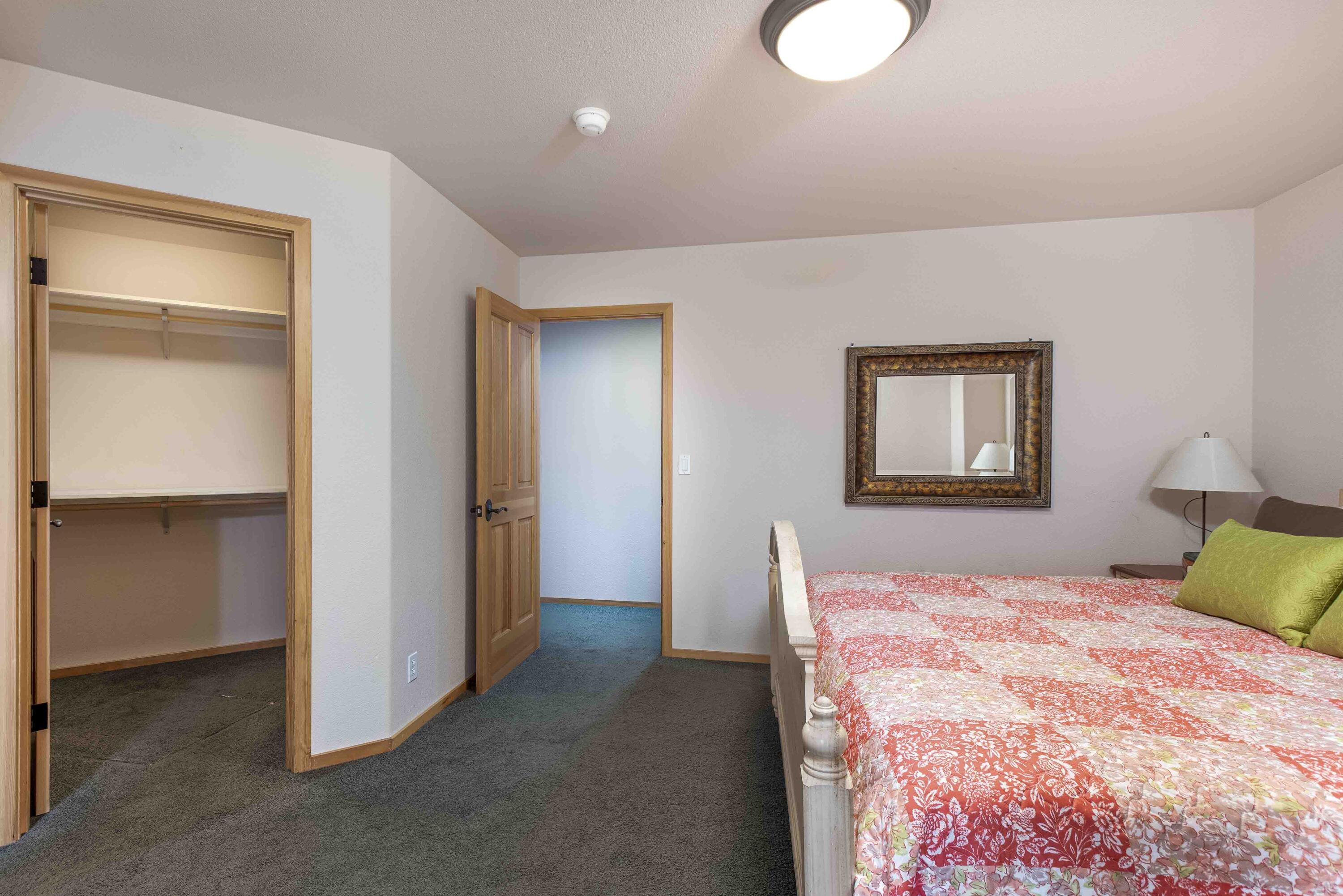 Fairway Point Villag - Residential