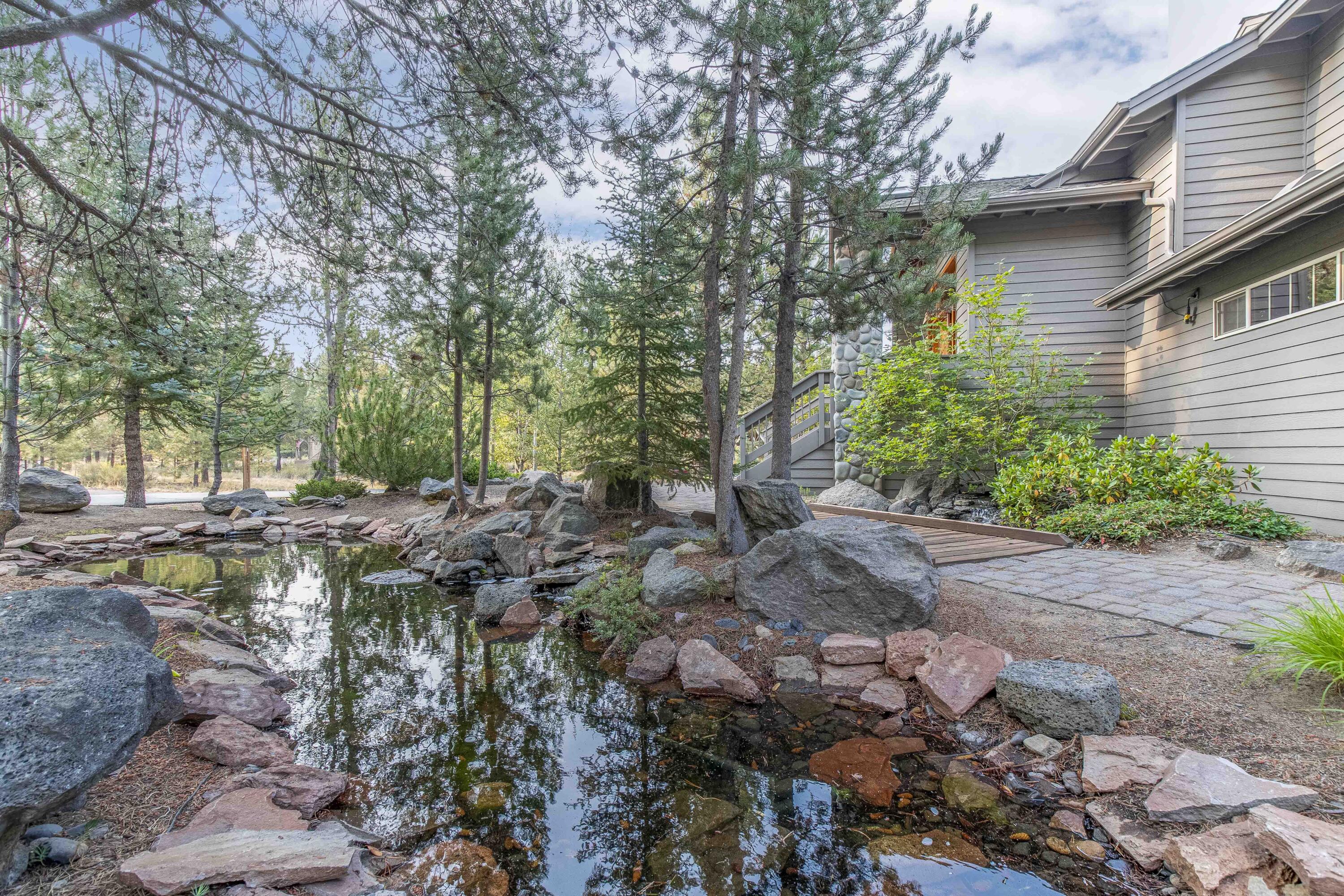 Fairway Point Villag - Residential