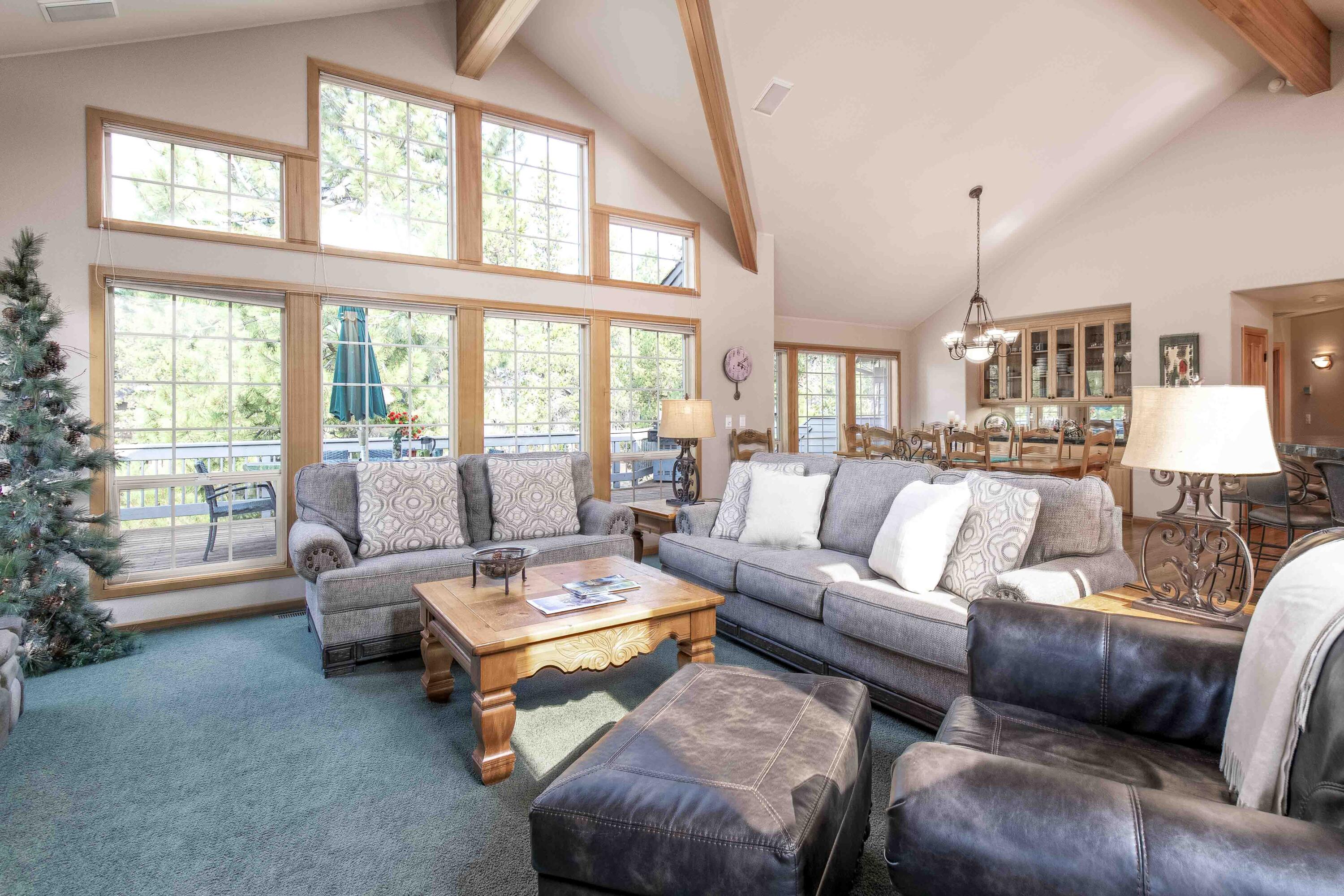 Fairway Point Villag - Residential