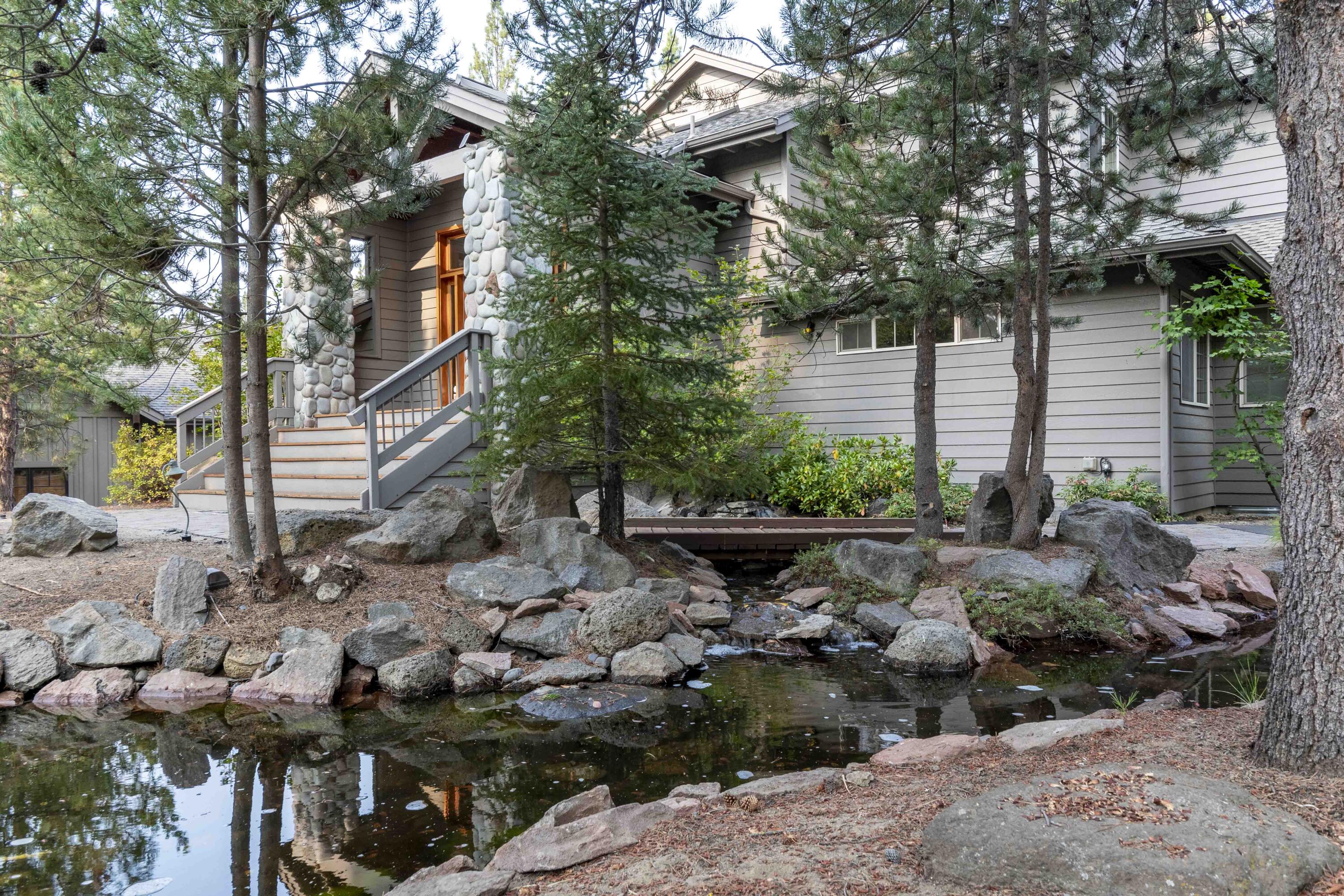 Fairway Point Villag - Residential