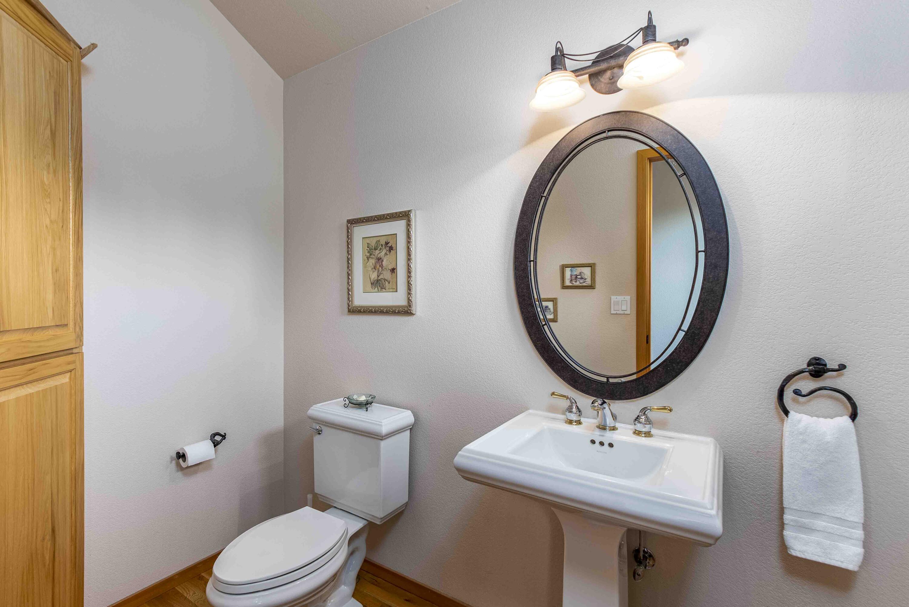 Fairway Point Villag - Residential