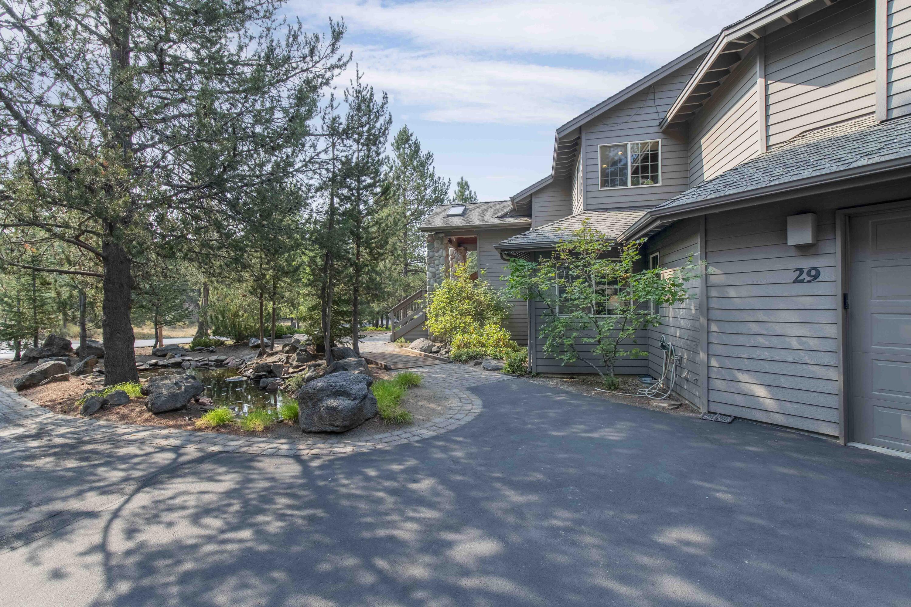 Fairway Point Villag - Residential