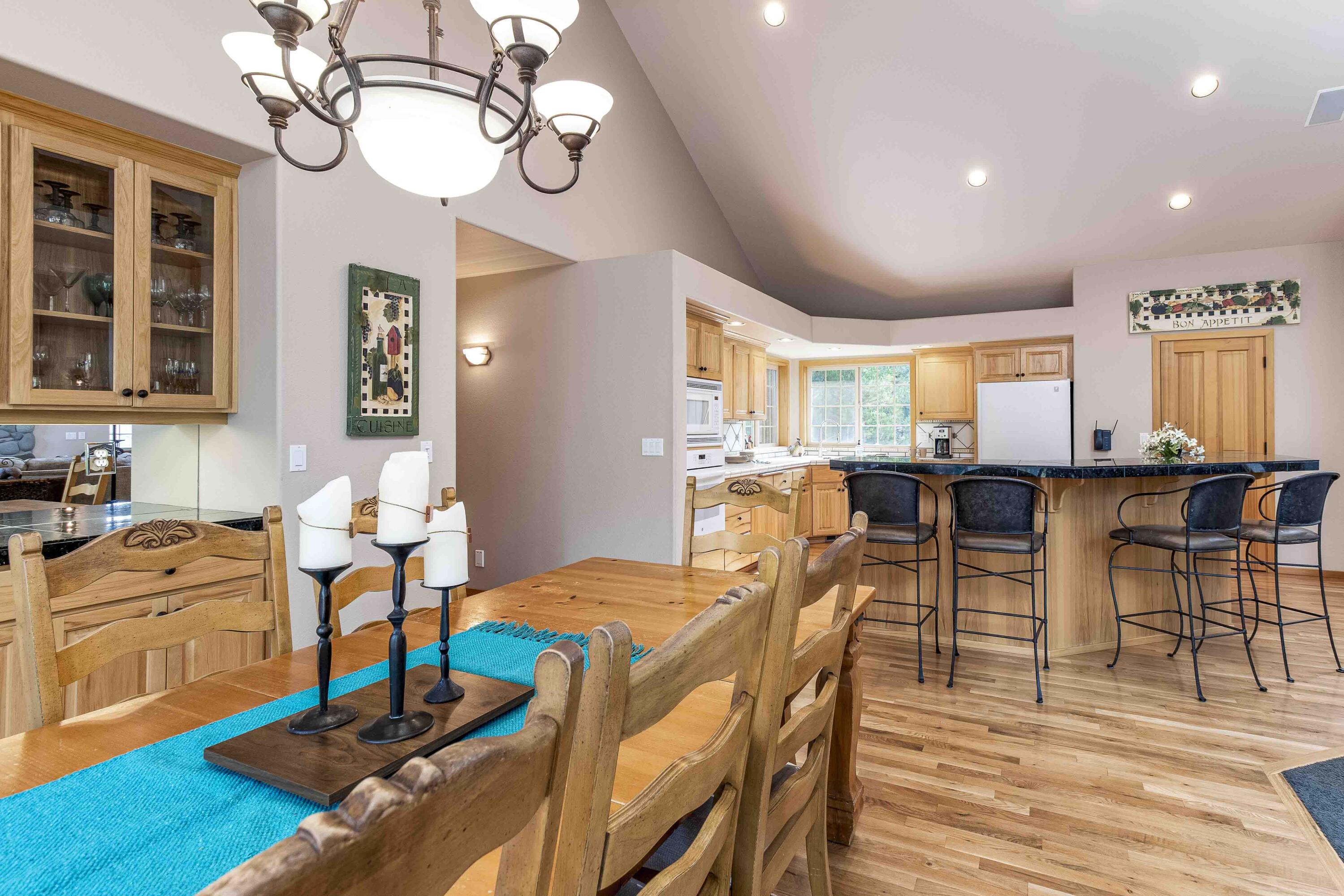 Fairway Point Villag - Residential