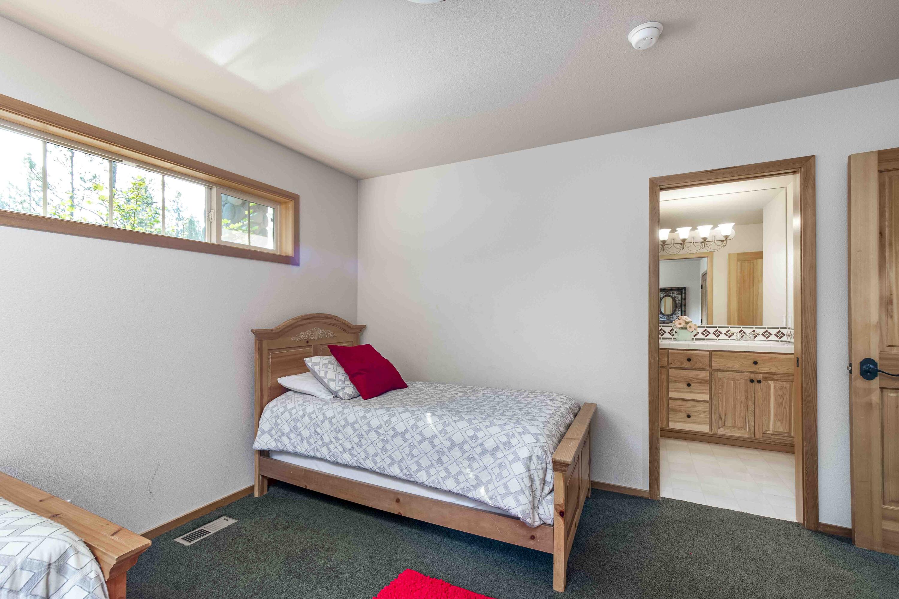 Fairway Point Villag - Residential