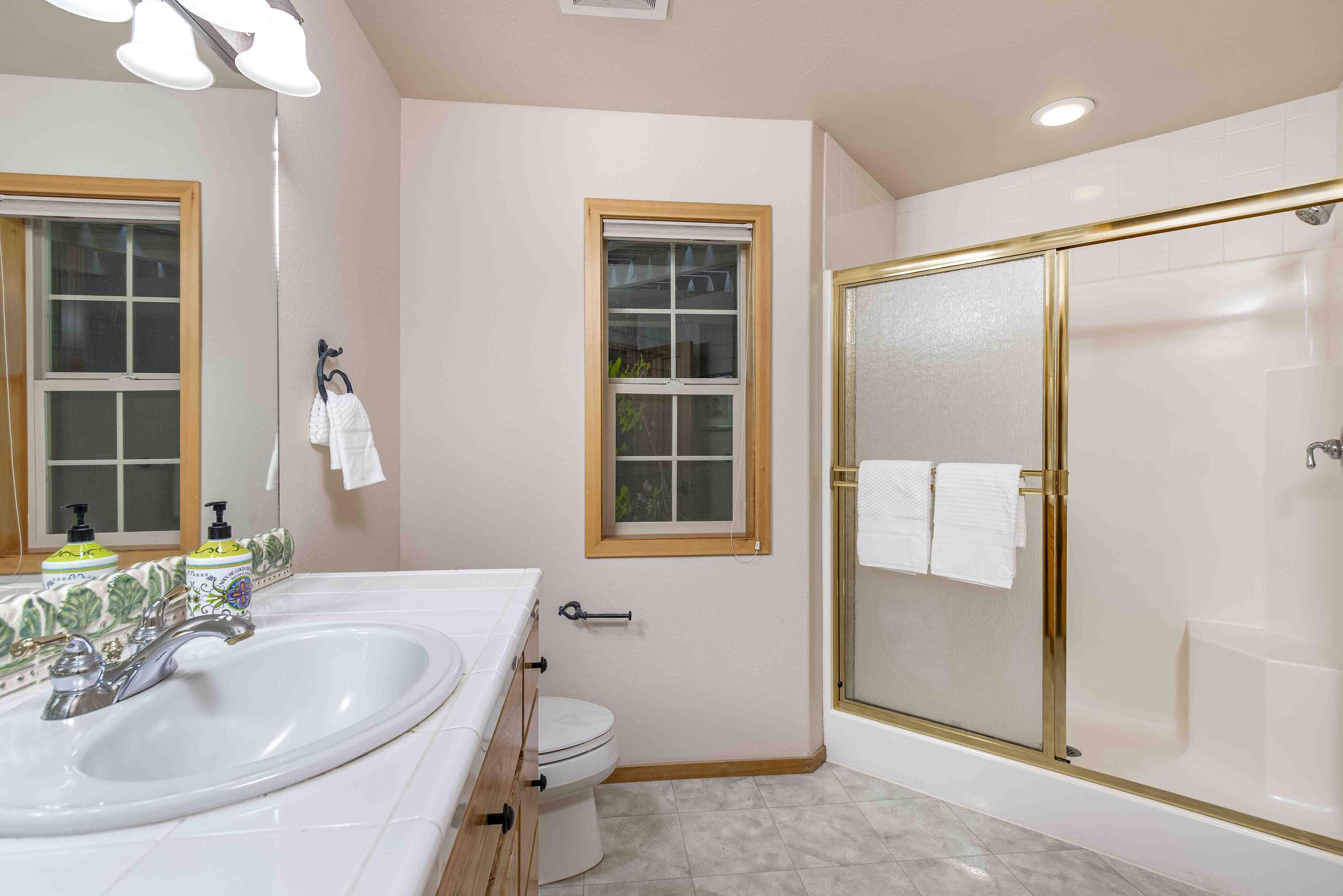 Fairway Point Villag - Residential