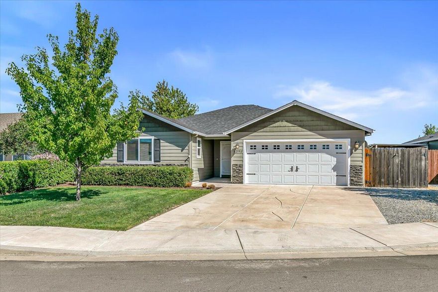 Immaculate, Truly Turn-Key Home in White City!
Welcome to this pristine 3-bedroom, 2-bathroom home built in 2017 — move-in ready and meticulously maintained. From day one, the exterior has been professionally landscaped, offering impressive curb appeal and low-maintenance beauty. Inside, you'll find a bright, open floor plan with modern finishes, including granite countertops and stainless steel appliances. The home has already been professionally cleaned and includes all appliances, including a new washer and dryer, making your move effortless. With spacious bedrooms, two full bathrooms, beautiful finishes throughout, and a fully landscaped yard, this home is truly turn-key and priced to sell. Don't miss your chance to own this gem in a great White City neighborhood — schedule your showing today!