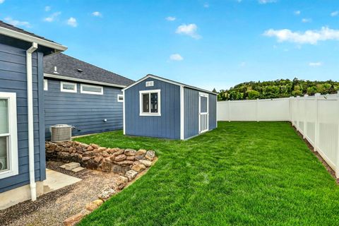 Tiny photo for 1723 Luxor Lane, Medford, OR 97504 (MLS # 220219939)