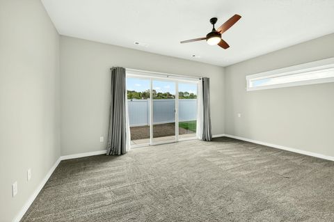 Tiny photo for 1723 Luxor Lane, Medford, OR 97504 (MLS # 220219939)