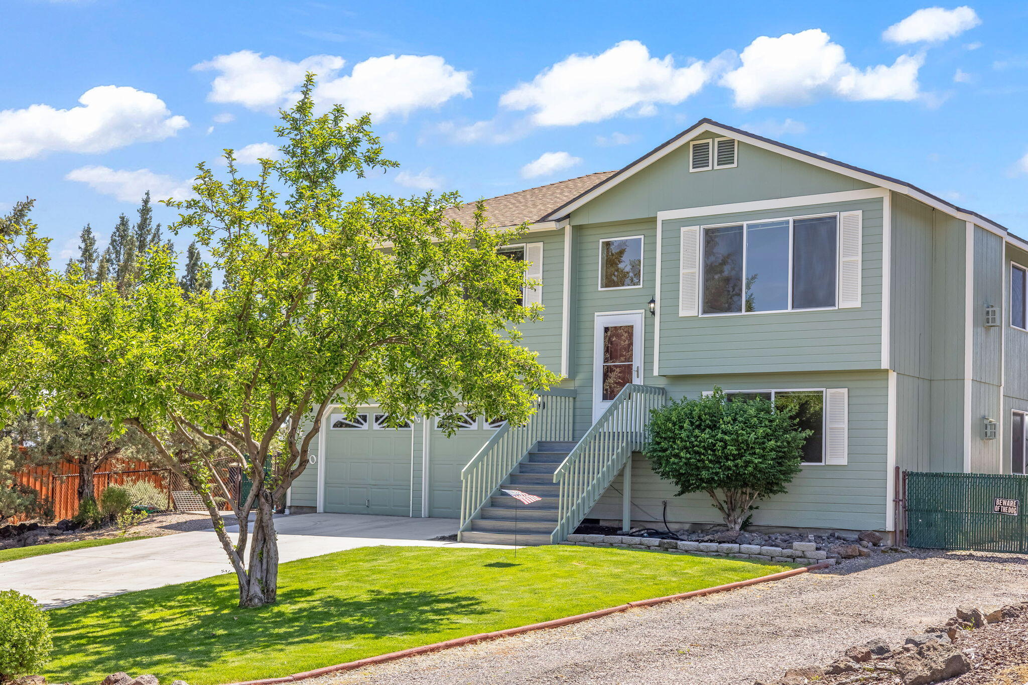 4240 SW Ben Hogan Drive