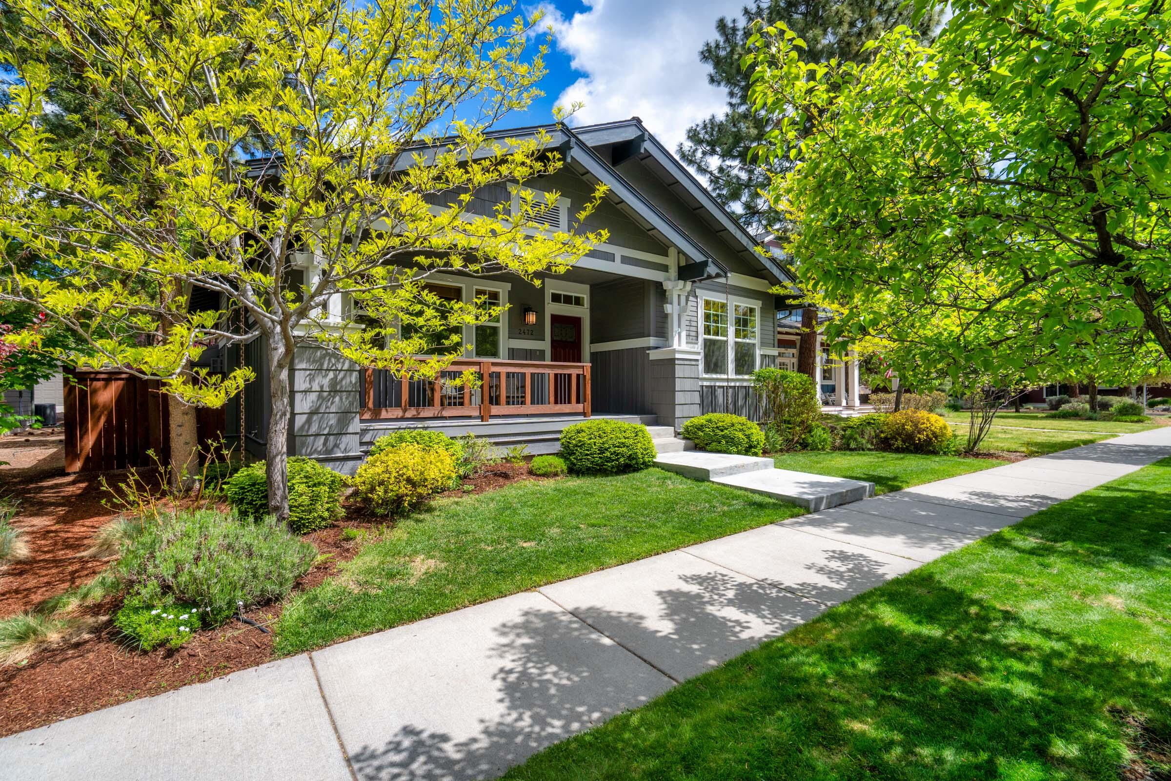 2472 NW Sacagawea Lane
