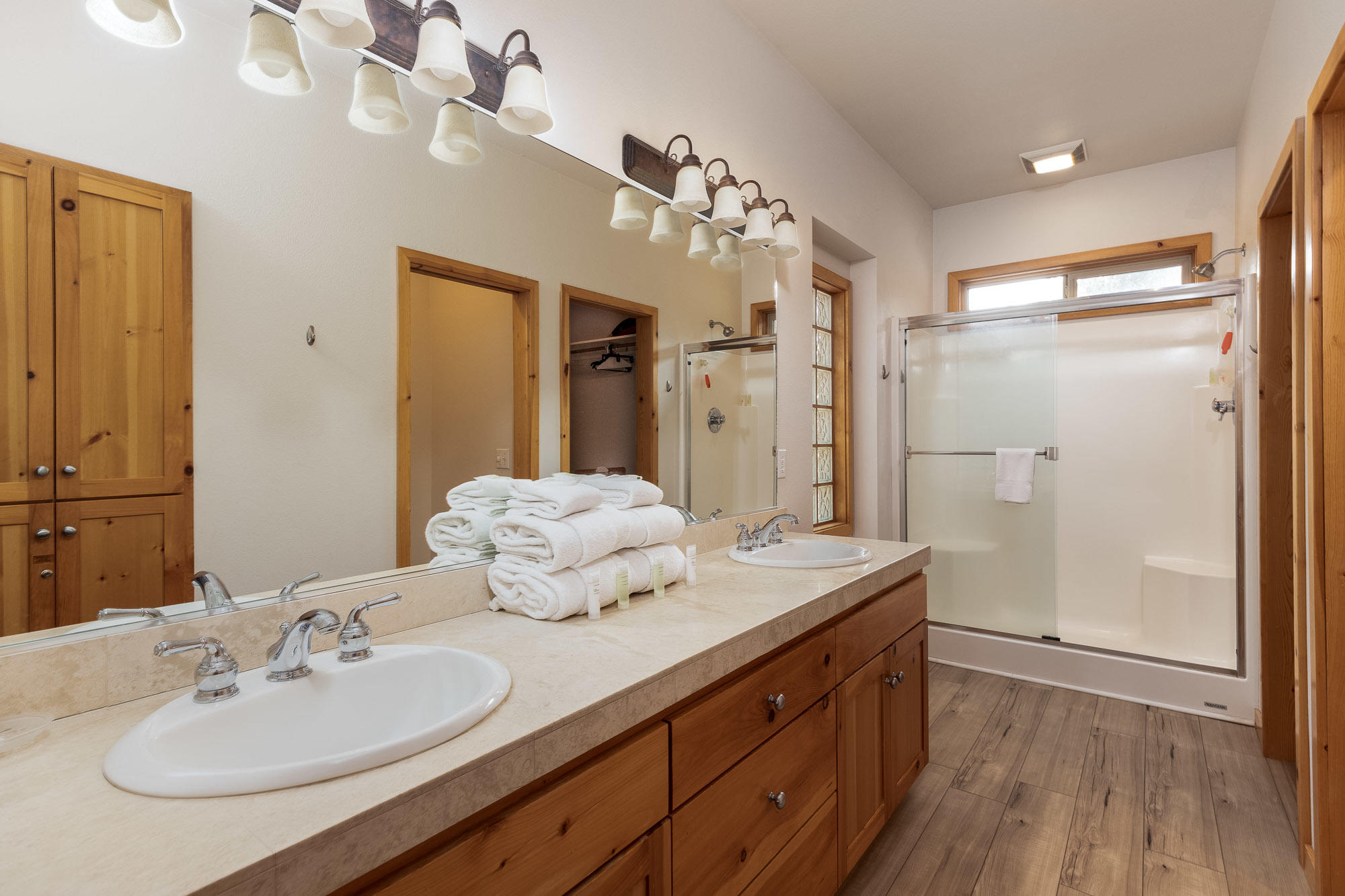 Fairway Point Villag - Residential