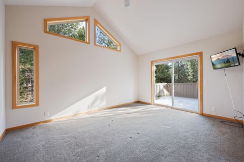 Tiny photo for 58008 Bunker Lane #24, Sunriver, OR 97707 (MLS # 220212637)