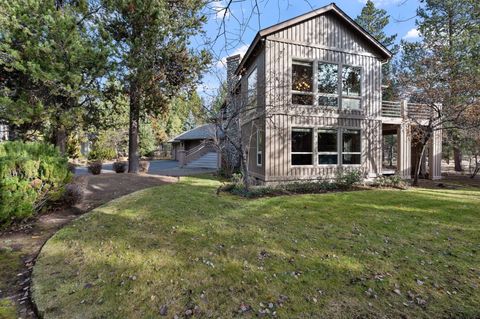 Tiny photo for 58008 Bunker Lane #24, Sunriver, OR 97707 (MLS # 220212637)