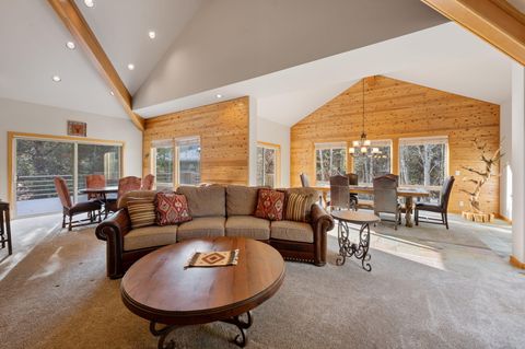 Tiny photo for 58008 Bunker Lane #24, Sunriver, OR 97707 (MLS # 220212637)