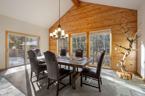 Tiny photo for 58008 Bunker Lane #24, Sunriver, OR 97707 (MLS # 220212637)