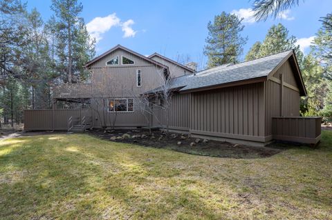 Tiny photo for 58008 Bunker Lane #24, Sunriver, OR 97707 (MLS # 220212637)
