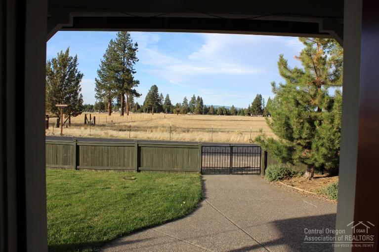 Edge O The Pines - Residential