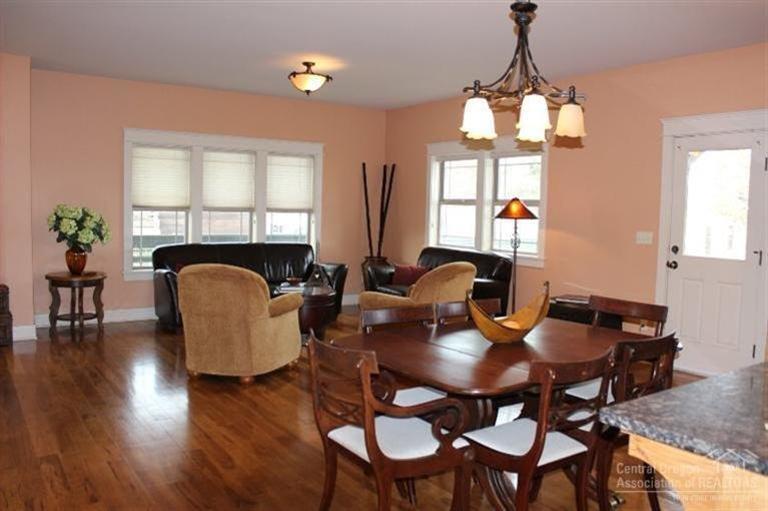 Edge O The Pines - Residential