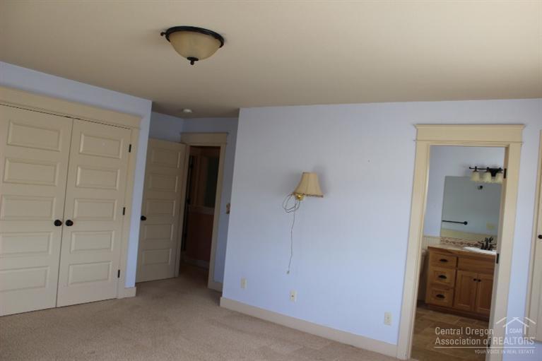 Edge O The Pines - Residential