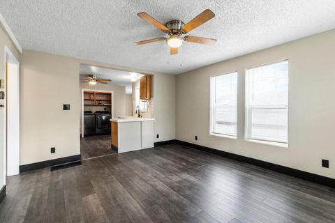 Tiny photo for 731 Rose Street, Klamath Falls, OR 97601 (MLS # 220214332)