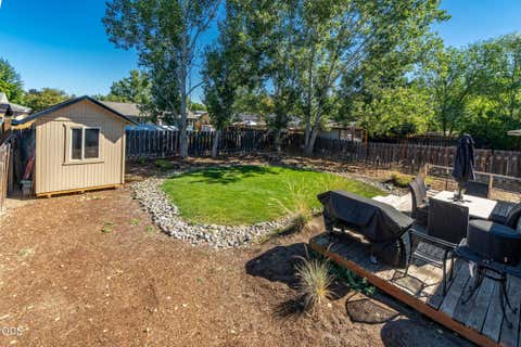 Tiny photo for 3217 SW Quartz Avenue, Redmond, OR 97756 (MLS # 220226961)