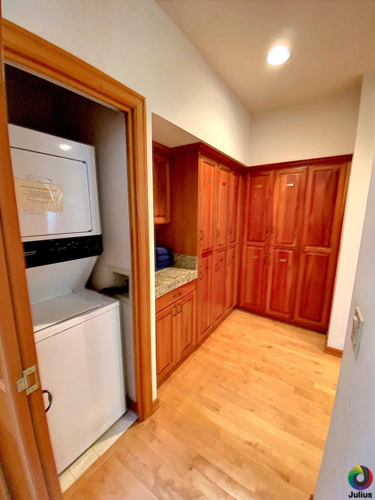 StoneTH - Residential