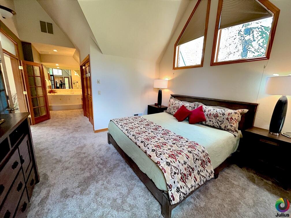 StoneTH - Residential