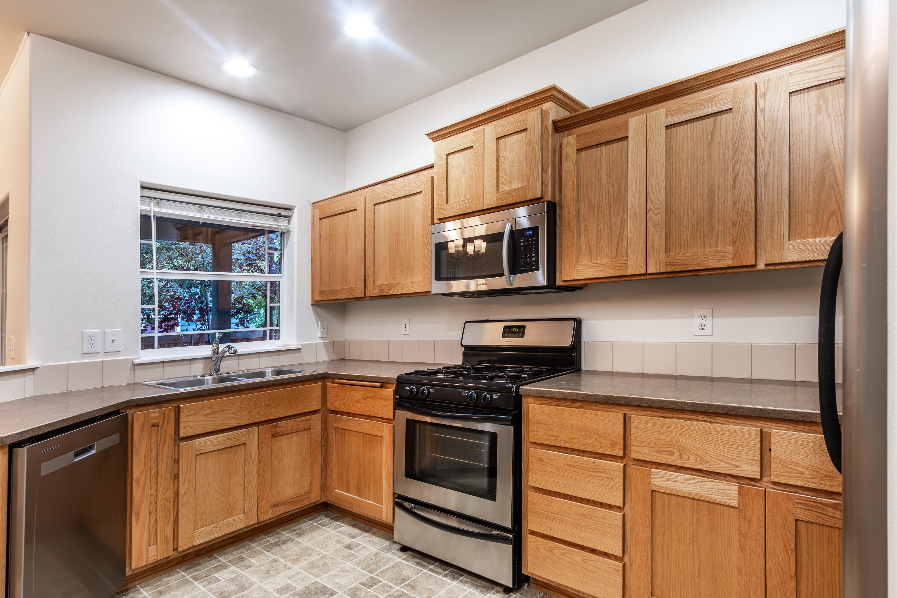 Oakview - Residential