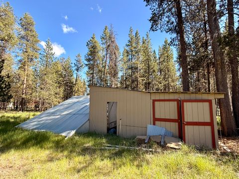 Tiny photo for 16025 Strawn Road, La Pine, OR 97739 (MLS # 220221509)