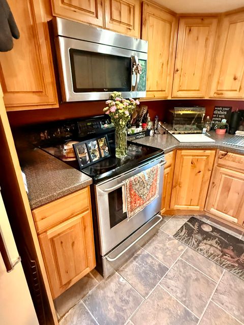 Tiny photo for 16025 Strawn Road, La Pine, OR 97739 (MLS # 220221509)