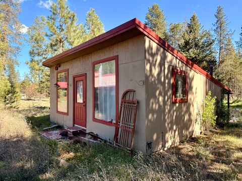 Tiny photo for 16025 Strawn Road, La Pine, OR 97739 (MLS # 220221509)